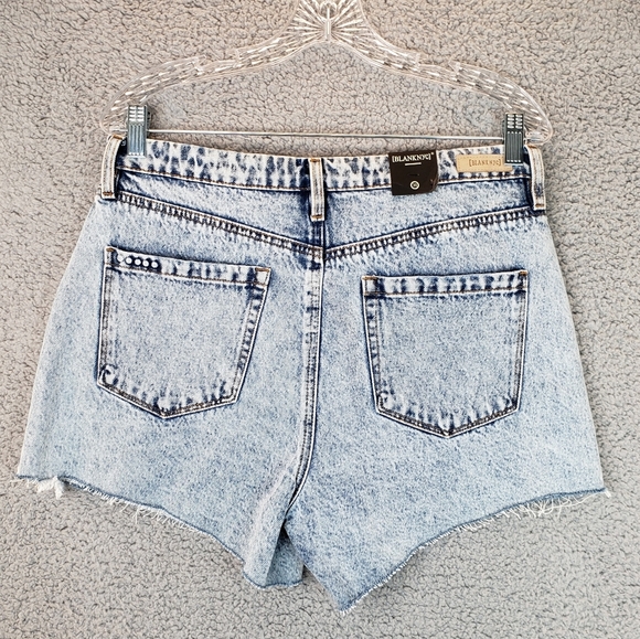 Blanknyc High Rise Exposed Button Fly Cut Off Raw Hem Denim Jean Shorts Sz 30 - Picture 6 of 11